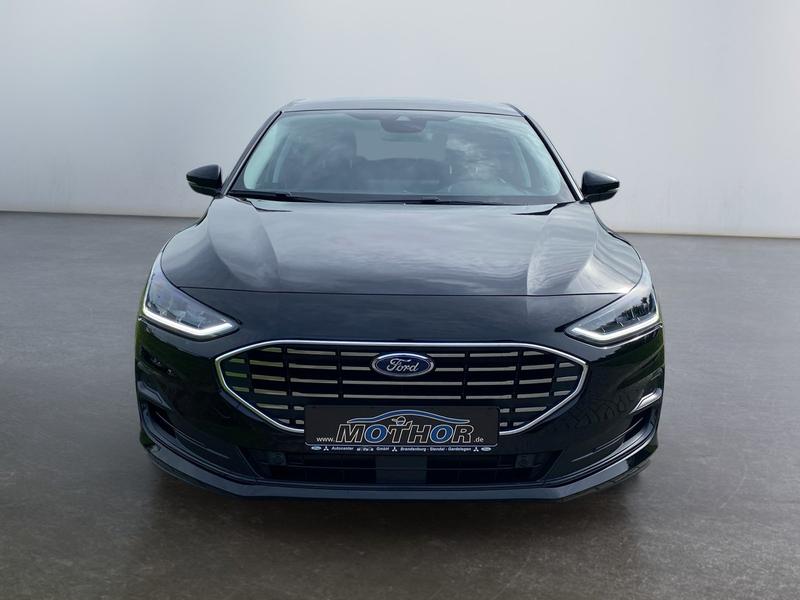 Ford Focus · Titanium Edition