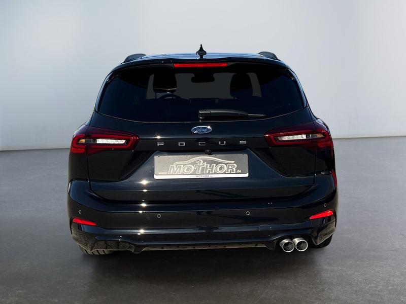 Ford Focus · ST-Line X