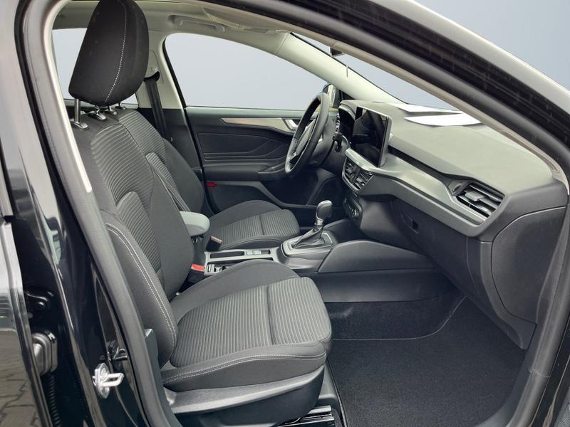 Ford Focus · Titanium Edition · Bild 10