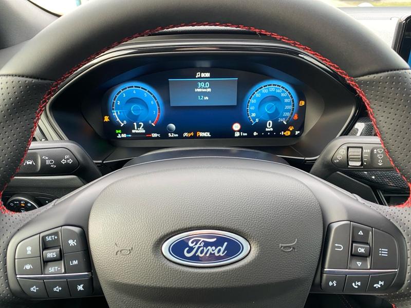 Ford Focus · ST-Line X · Bild 12