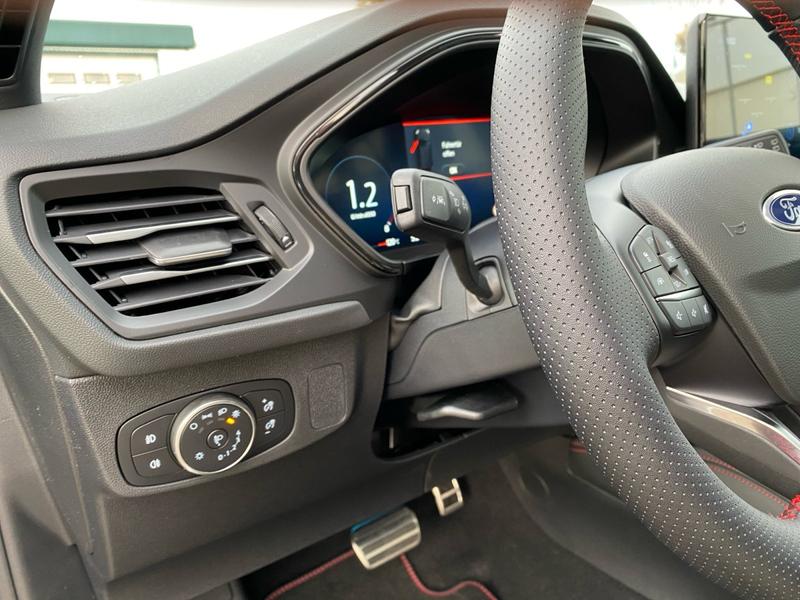 Ford Focus · ST-Line X · Bild 16