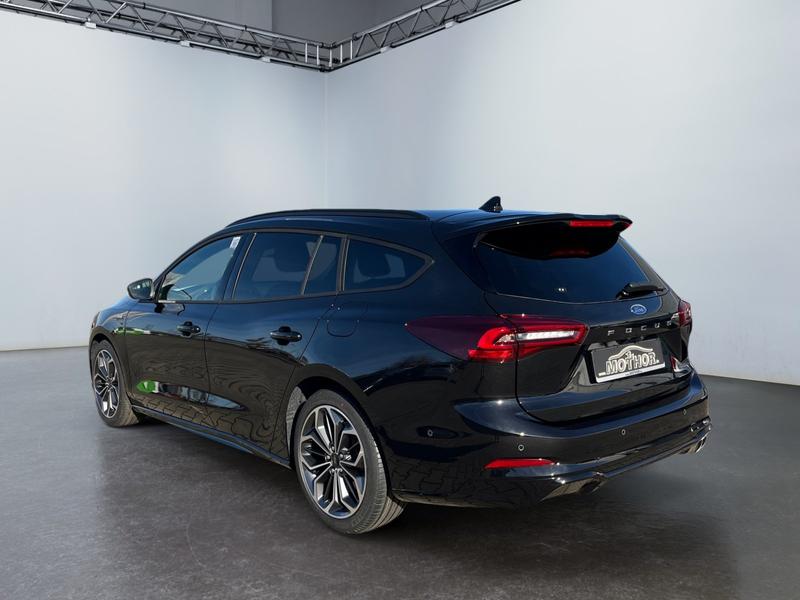 Ford Focus · ST-Line X