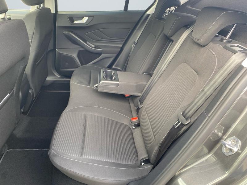 Ford Focus · Titanium X · Bild 11
