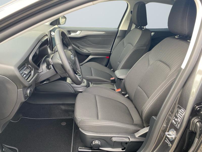 Ford Focus · Titanium X