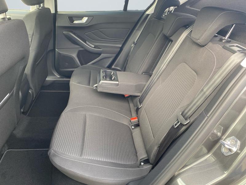 Ford Focus · Titanium X · Bild 11