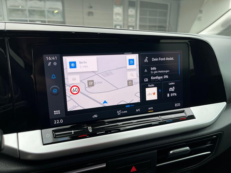 Ford Tourneo Connect · Titanium · Bild 13