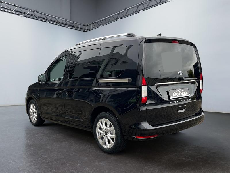Ford Tourneo Connect · Titanium
