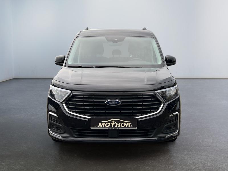 Ford Tourneo Connect · Titanium