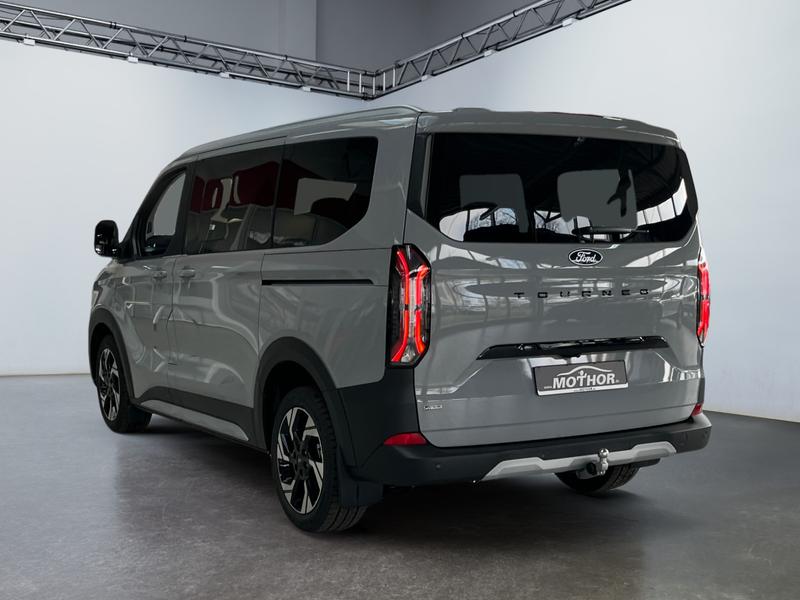 Ford Tourneo Custom · Active