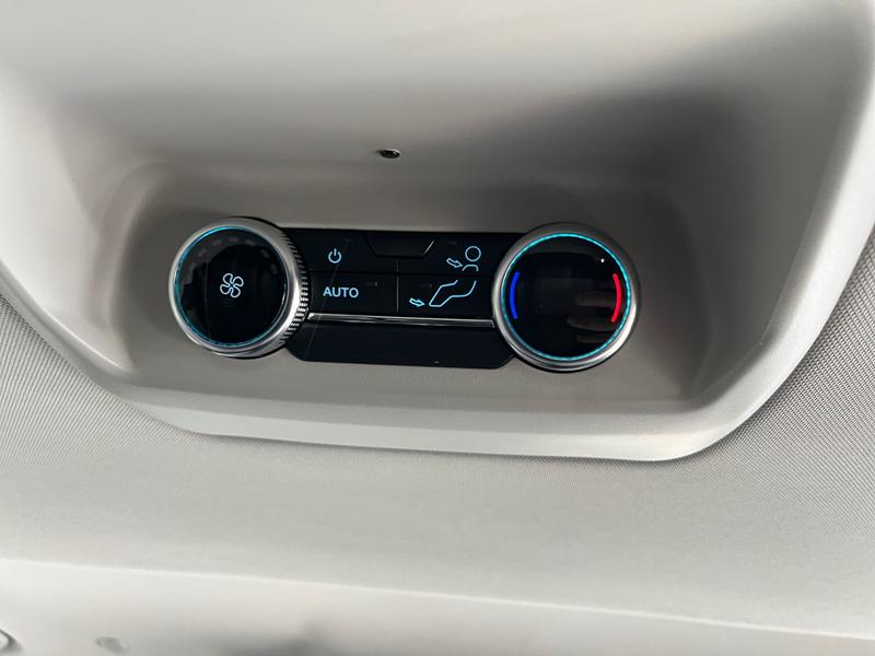 Ford Tourneo Custom · Active · Bild 17