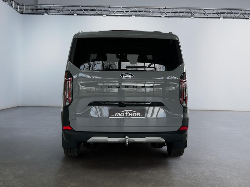 Ford Tourneo Custom · Active