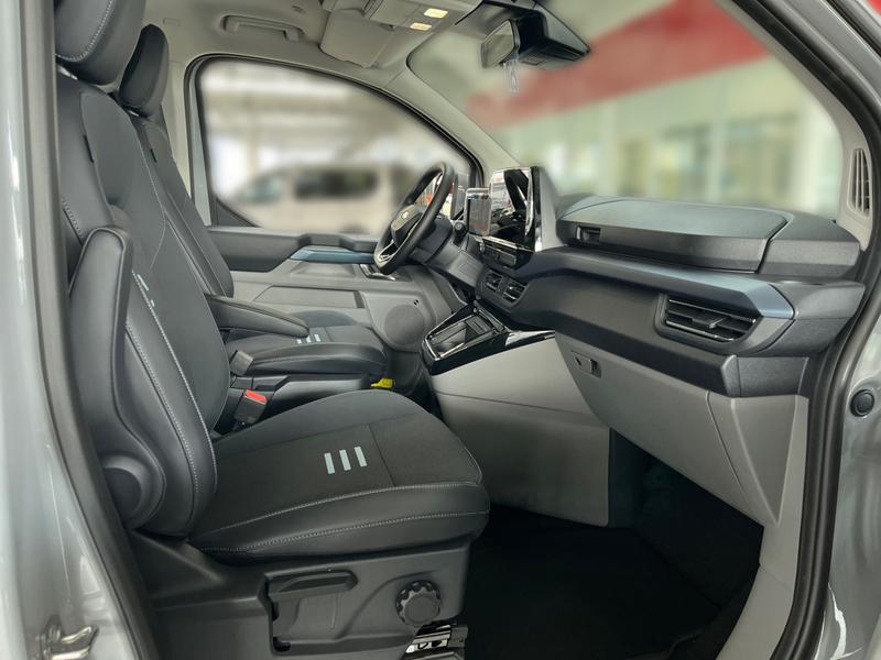 Ford Tourneo Custom · Active · Bild 10