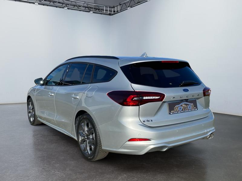 Ford Focus · ST-Line X