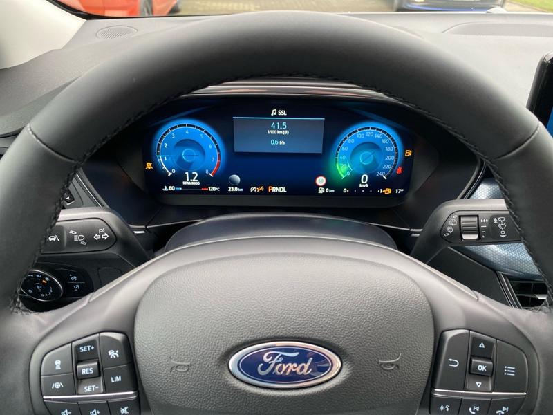 Ford Focus · Active X · Bild 12