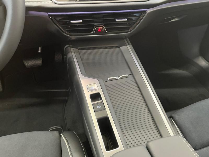 VW Passat Variant · Business · Bild 9