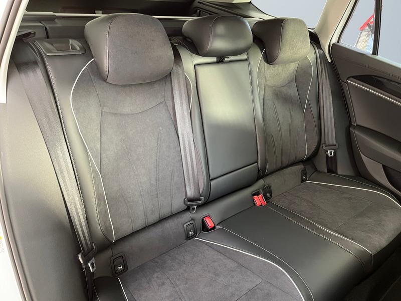 VW Passat Variant · Business · Bild 11