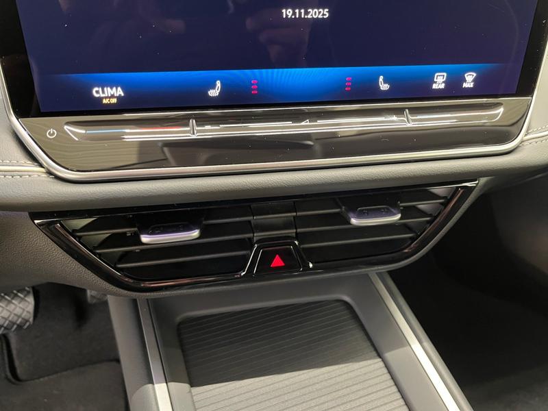 VW Passat Variant · Business · Bild 19