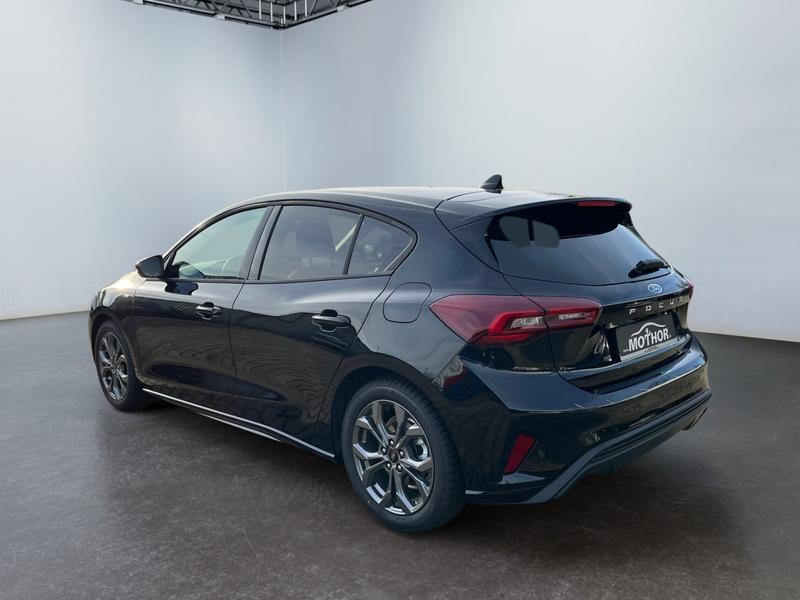 Ford Focus · ST-Line X