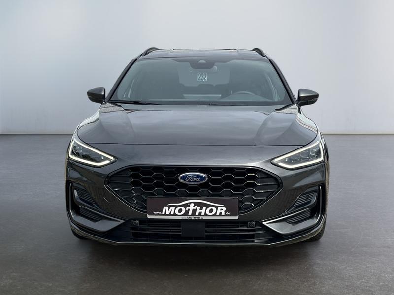 Ford Focus · ST-Line X