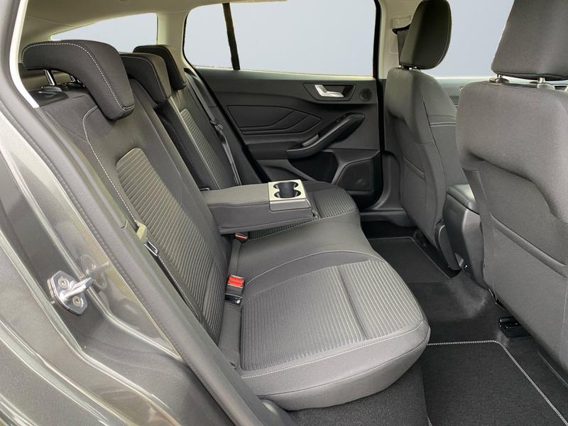 Ford Focus · Titanium X · Bild 11