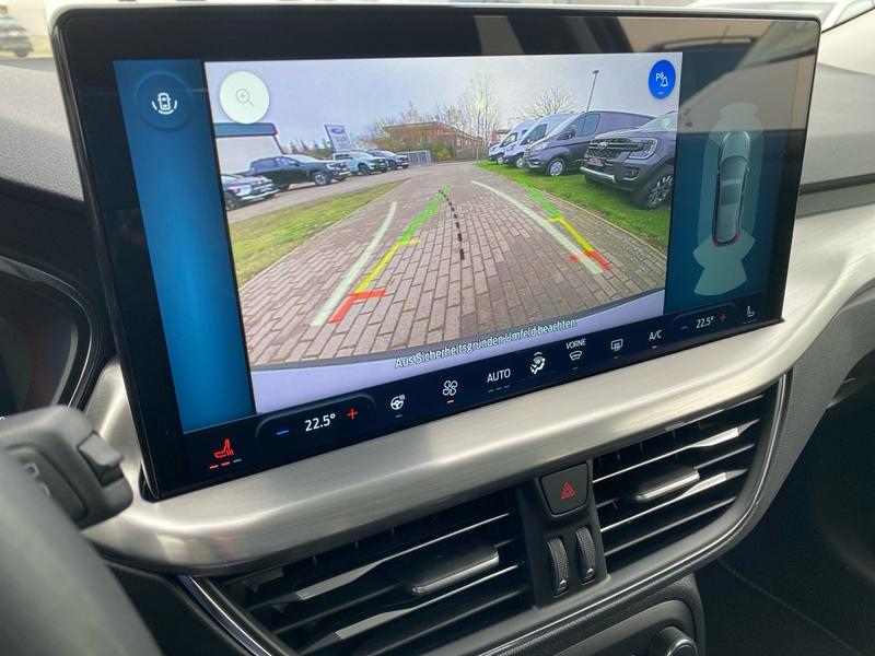 Ford Focus · Titanium X · Bild 13