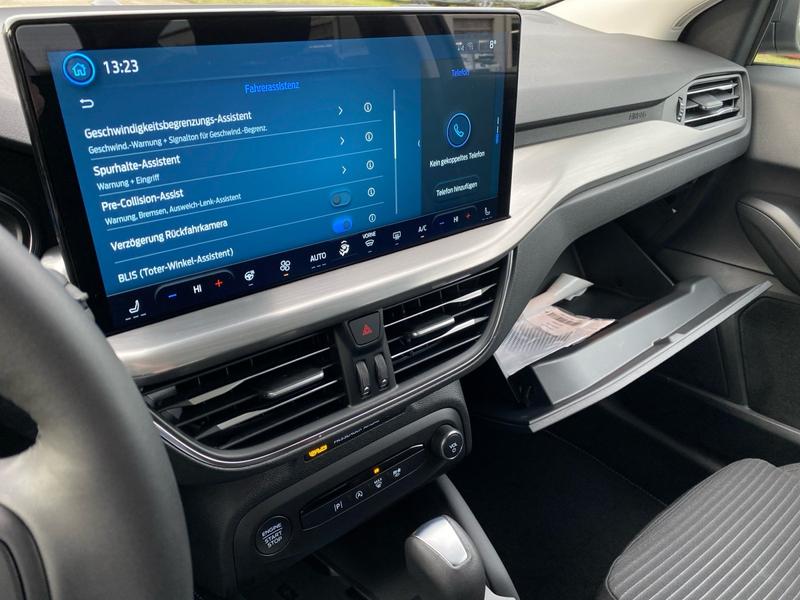 Ford Focus · Titanium X · Bild 19