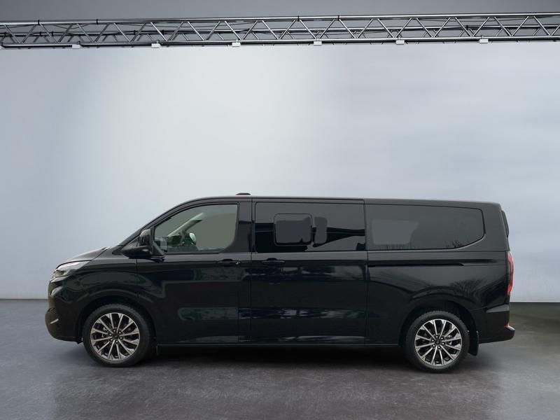 Ford Tourneo Custom · Titanium X L2 FWD