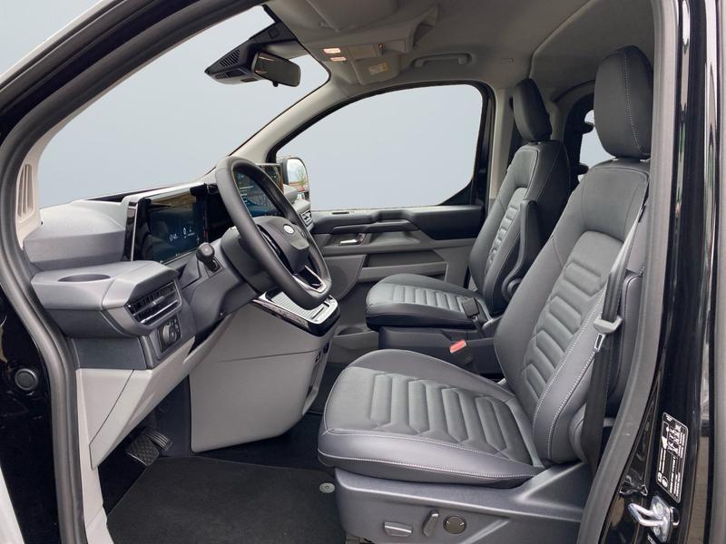 Ford Tourneo Custom · Titanium X L2 FWD