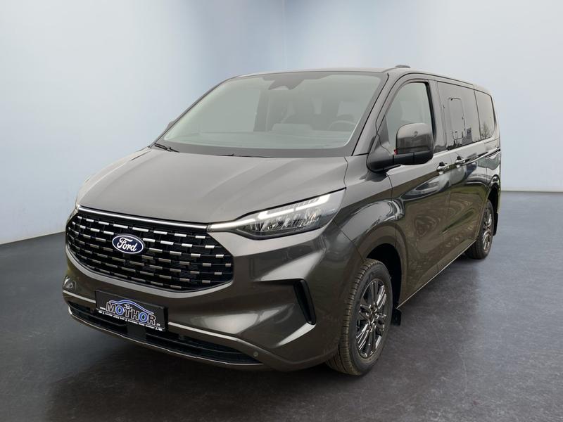 Ford Tourneo Custom · Titanium L1 FWD