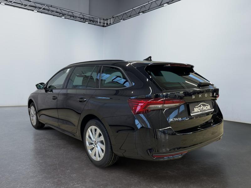 Skoda Octavia · mHEV Selection