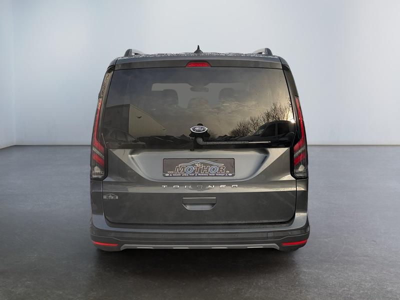 Ford Grand Tourneo · Active