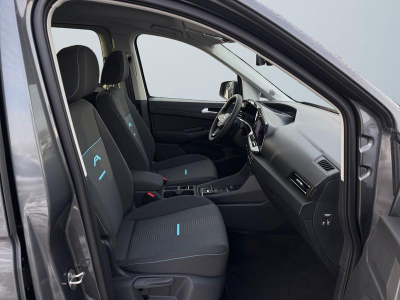 Ford Grand Tourneo · Active · Bild 10