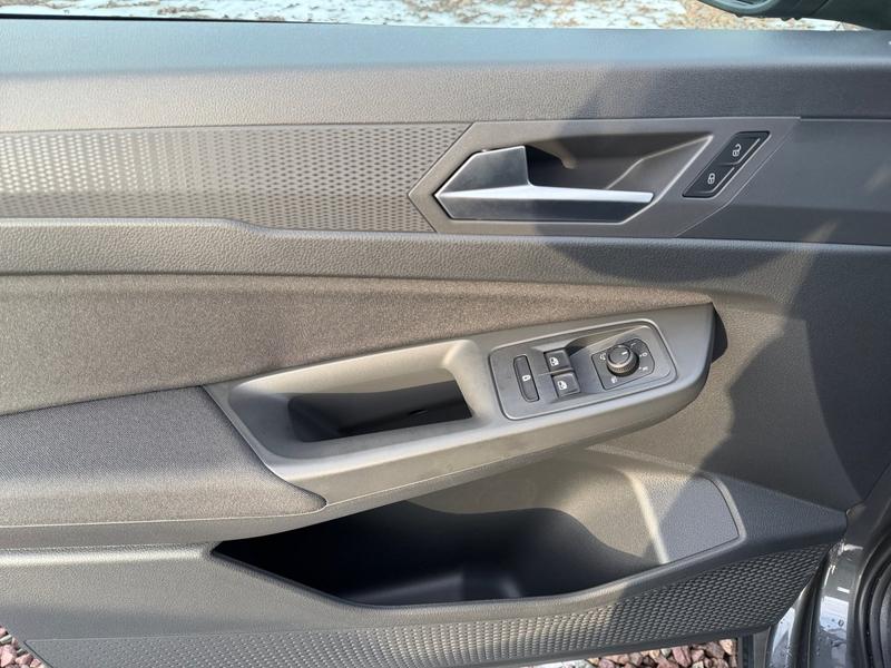 Ford Grand Tourneo · Active · Bild 16