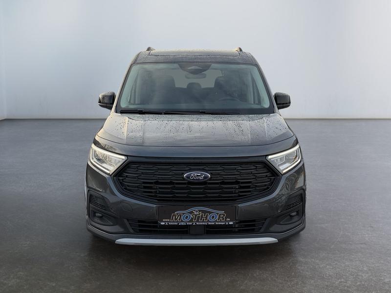 Ford Grand Tourneo · Active
