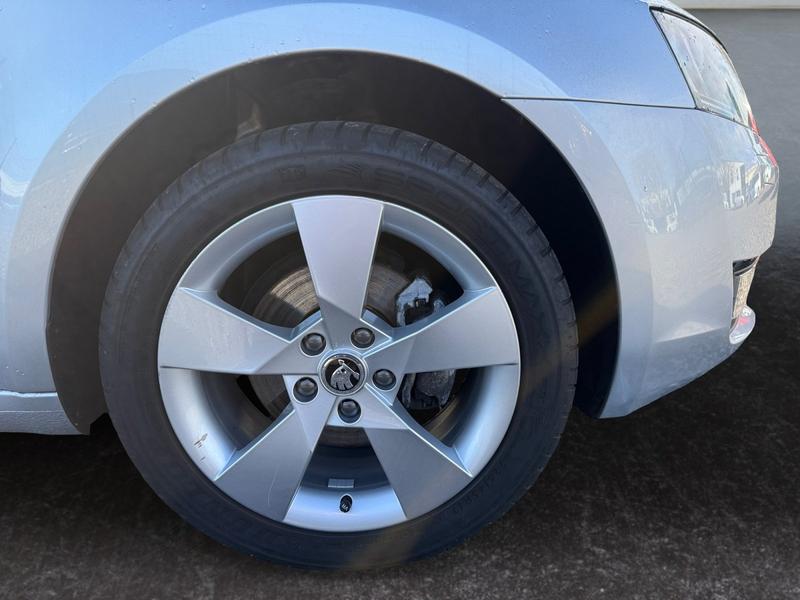 Skoda Octavia · Joy