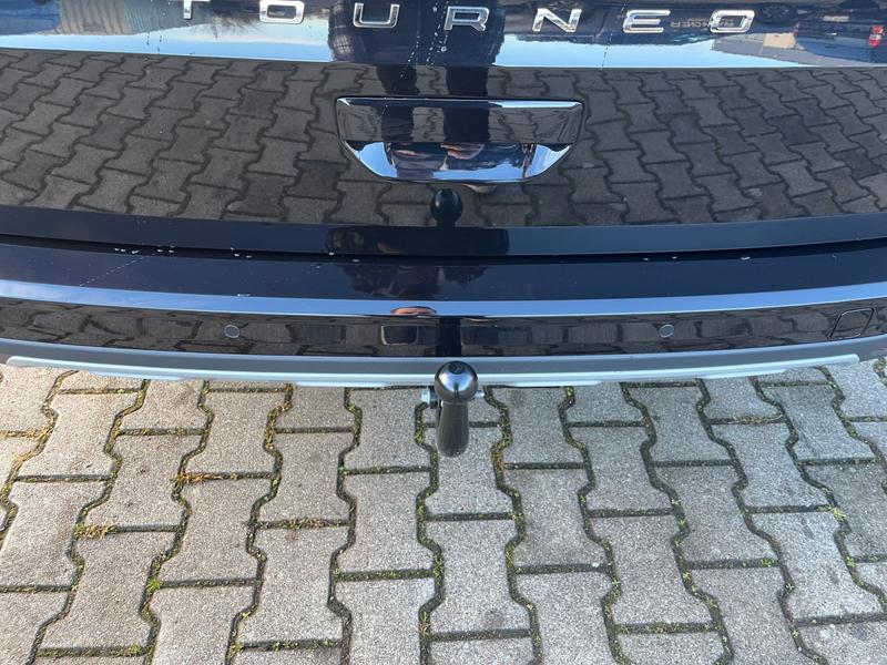 Ford Grand Tourneo · Active · Bild 19