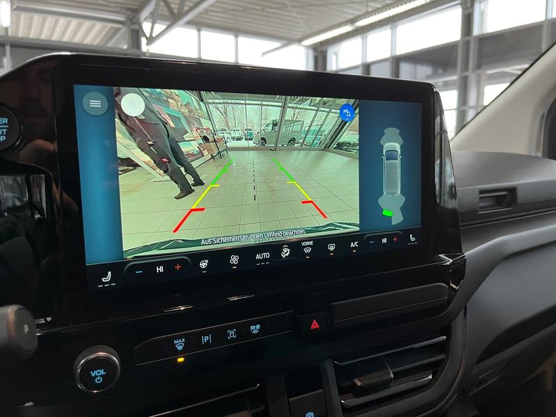 Ford Tourneo Custom · Titanium · Bild 16