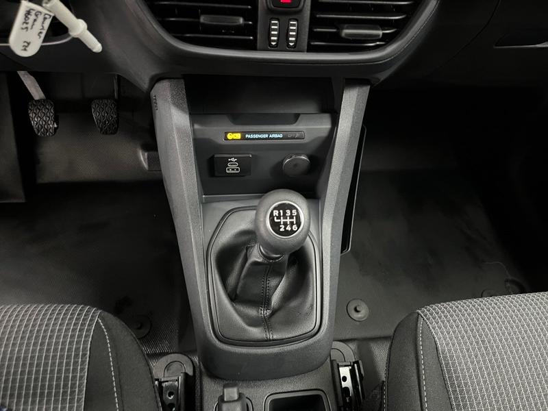 Ford Transit Courier · Trend · Bild 9
