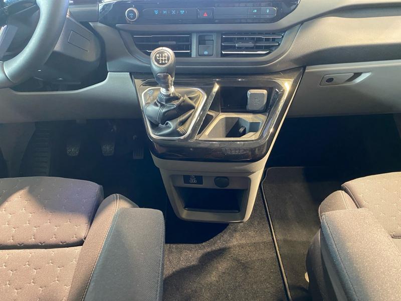 Ford Tourneo Custom · Titanium · Bild 9