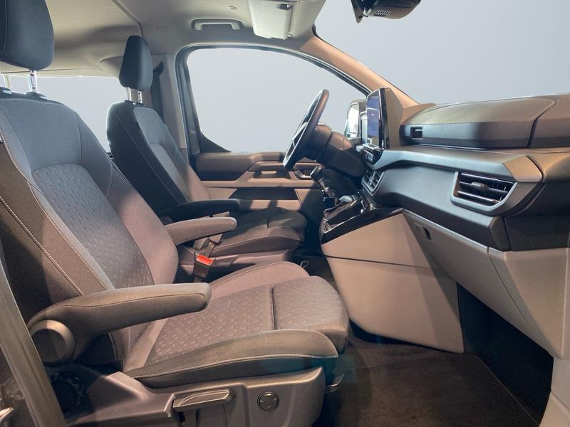 Ford Tourneo Custom · Titanium · Bild 10