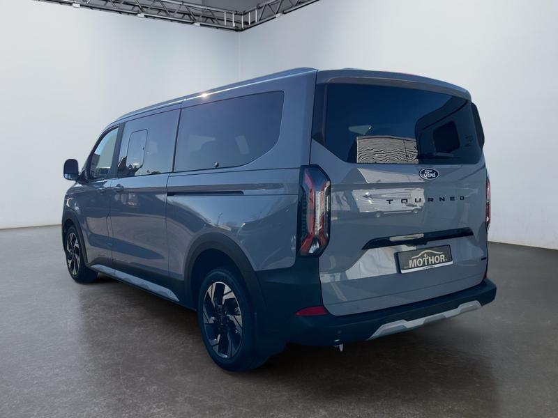 Ford Tourneo Custom · Active