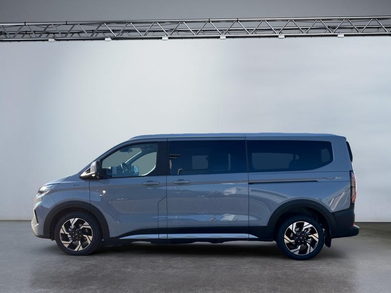 Ford Tourneo Custom · Active