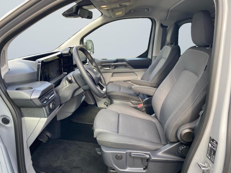 Ford Tourneo Custom · Titanium 320 L1 · Bild 12