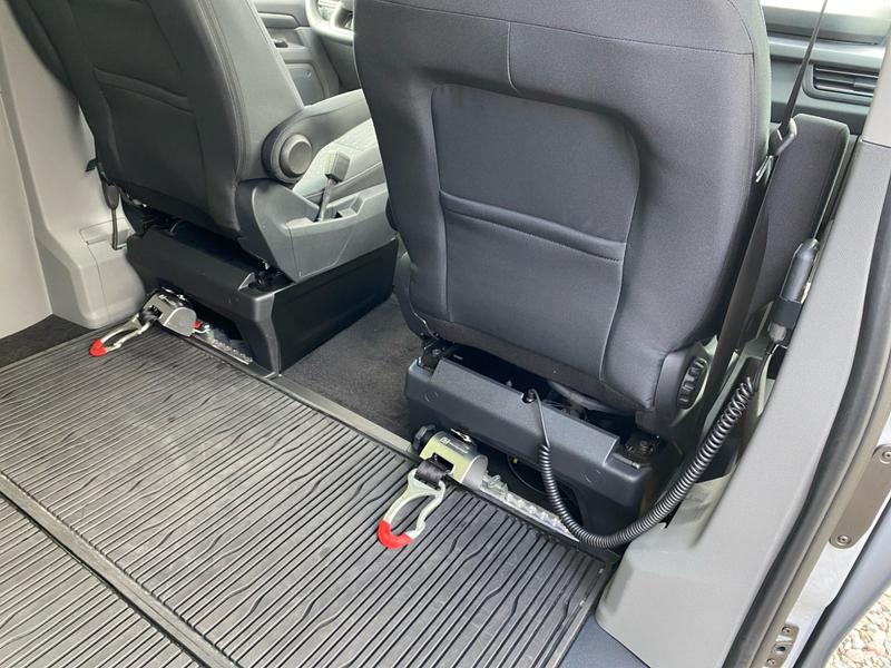 Ford Tourneo Custom · Titanium 320 L1 · Bild 8