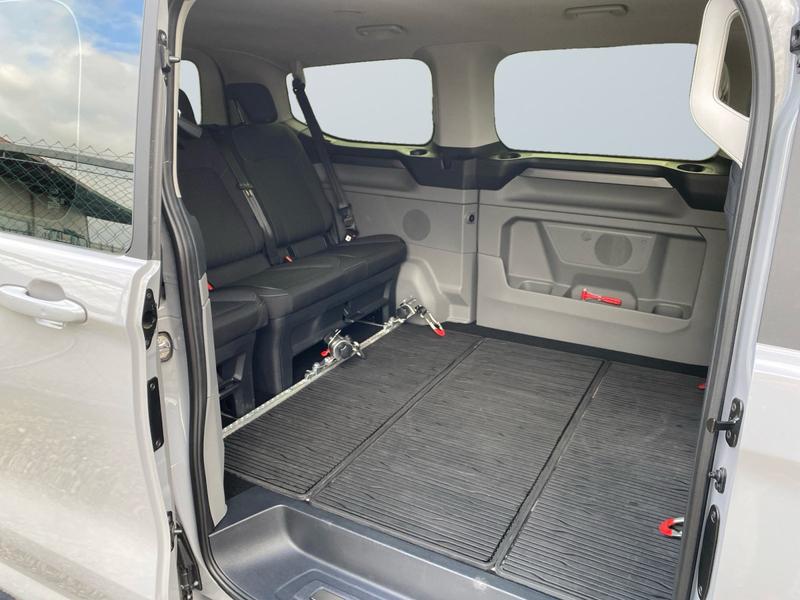 Ford Tourneo Custom · Titanium 320 L1 · Bild 10