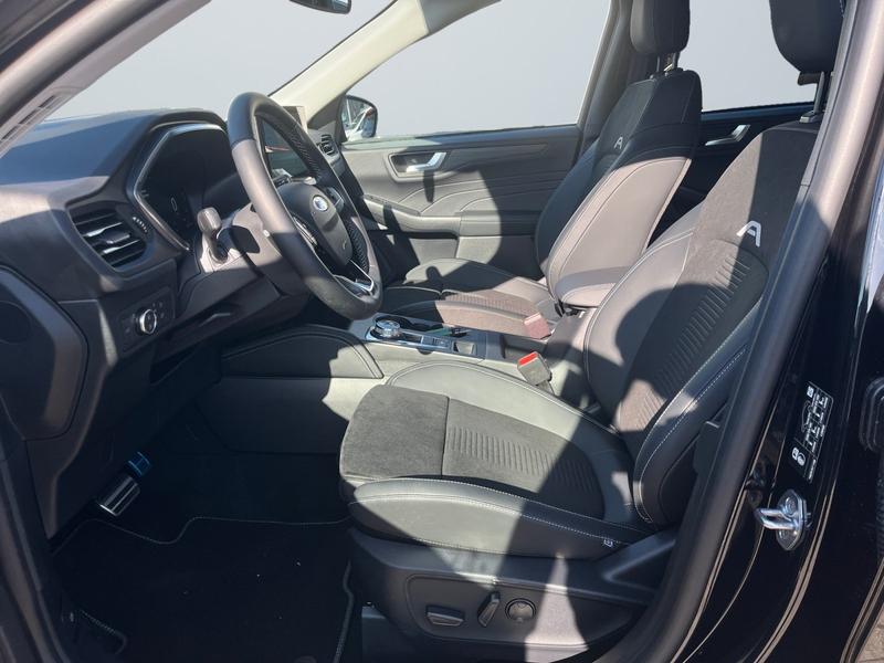 Ford Kuga · Active X