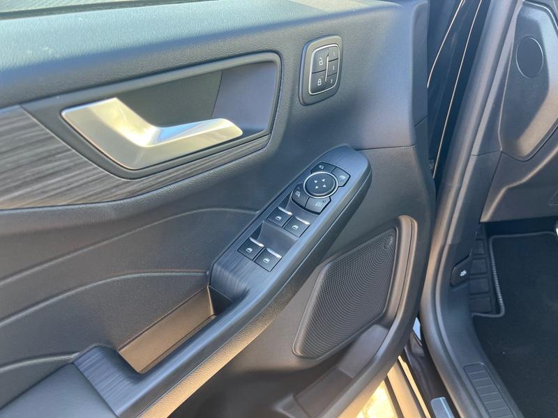 Ford Kuga · Active X · Bild 21