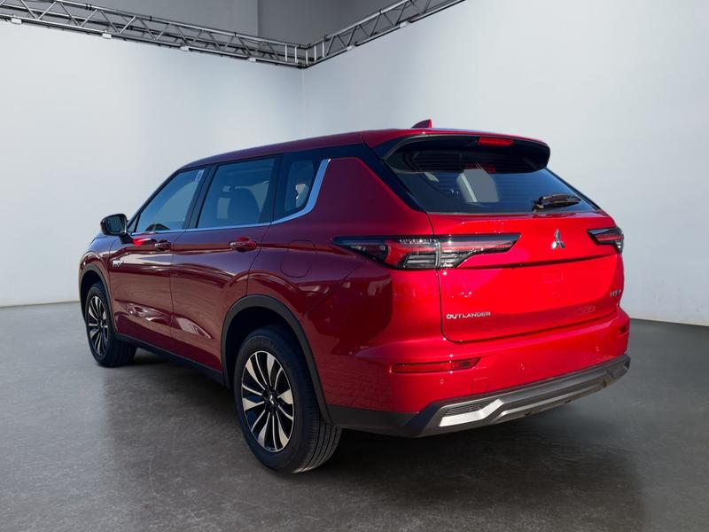 Mitsubishi Outlander · BASIS 