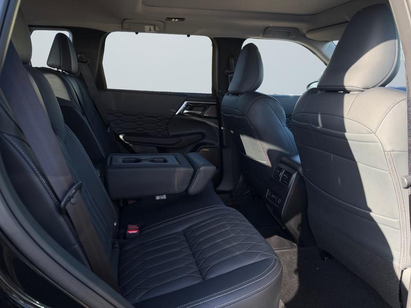 Mitsubishi Outlander · S-AWC Top · Bild 11