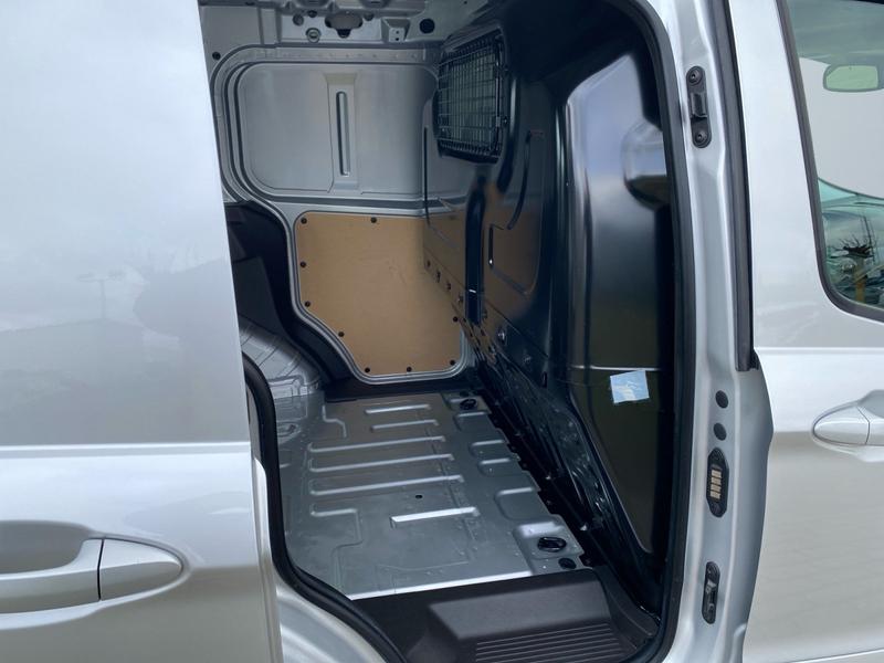 Ford Transit Courier · Limited · Bild 11